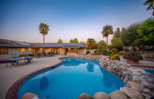 Casteel - 4,500 sq-ft retreat with a pool and hot tub in the middle of wine country! - Foto 41