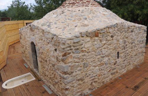 Anestis Studios - Photo 57