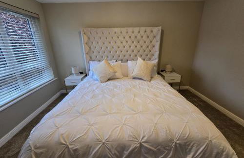 New 2 Bedroom Appartment In Manchester - Stretford - Old Trafford Close to Football-Cricket Ground & City Centre - Foto 9
