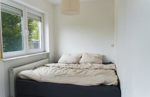 Appartment in den Weinbergen bei Mainz - mit 2x Doppelzimmern, 1x großes Wohnzimmer, Bad & Küche - Foto 5