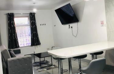 Modern Travis House - Foto 7