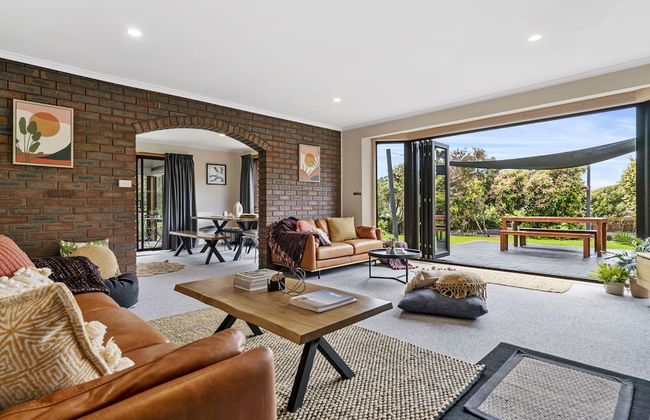 Lumeah Retreat Bruny Island - Photo 1