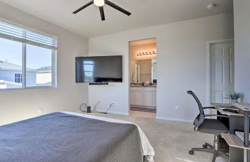 Near Hiking and Biking Trails Townhome with Patio - Foto 14