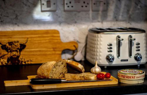 Blue Haven House Sleeps 11 Garden & Parking - Photo 15