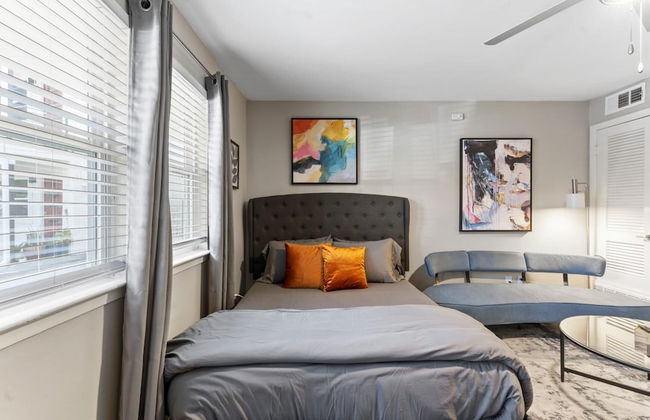 Cozy Chic Studio Close to Downtown and Domain - Foto 9