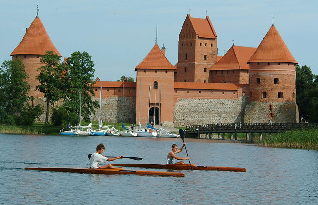 Tour to Trakai castle - Photo 3