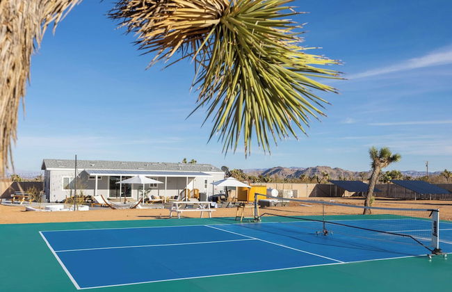 Pool, Spa, Pickleball & Piano Near Pioneertown Harmony House by Avantstay - Foto 3