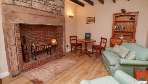 Rose Cottage - Photo 3