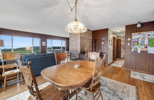 Water's Edge Oceanside Home - Foto 13