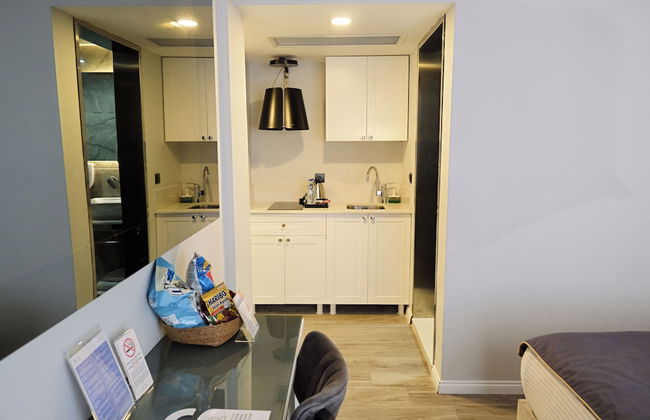 Riva Hotel Alsancak - Photo 21