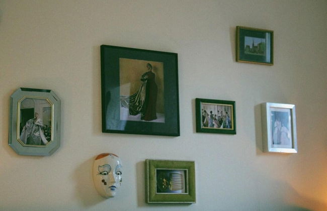 London Gem - Chic Apartment Retreat - Photo 14