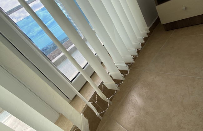 1-bed Modern Sea View Apartment in Aparthotel - Photo 36