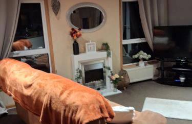 Redwood lodge with luxury hot tub at Three lochs holiday park - Foto 13