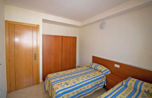 Apartamento con terraza y piscina - Marcomar Albert Villas - Photo 12