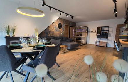 Luxus Ferienwohnung Himmel und SPA mit privater Sauna und Wellnessdusche inkl Wifi und Parkplatz für 4Personen - Foto 2