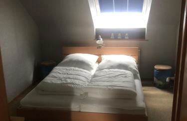 Ironico Homestay 4 Schlafzimmer Ferienwohnung 100 m2 nahe Bostalsee - Foto 6