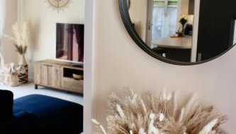 No 1 The Paddock - Spacious holiday home with a hot tub - Foto 5