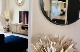 No 1 The Paddock - Spacious holiday home with a hot tub - Foto 5