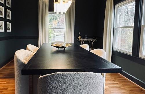 Stylish 3BR with Patio Walk to State Capitol - Foto 6