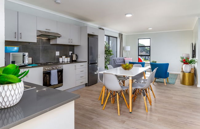 WINK Eaton Square - Photo 12