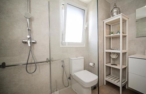 Nirvana - Luxury Villa with heated pool - Photo 27