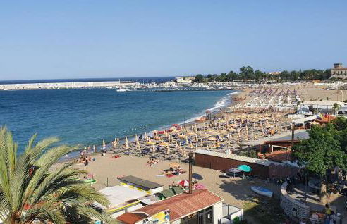 Cozy Apartment In Chianchitta - Pallio - Foto 7