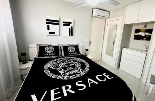 Apartamento con piscina y aire acondicionado - Foto 11