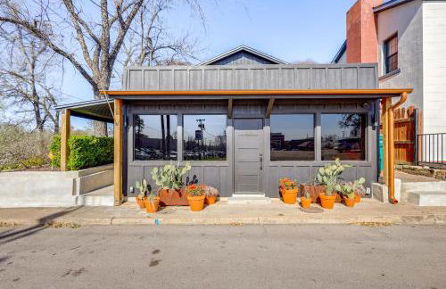 Creekside Cottage with Deck and Hot Tub in Belton - Foto 35