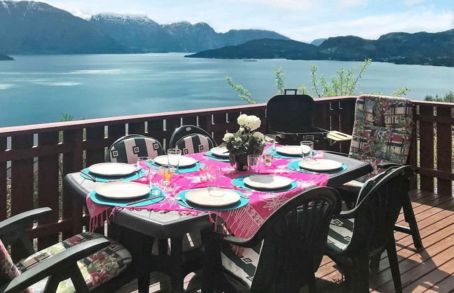 Holiday Home in Norheimsund - Photo 1