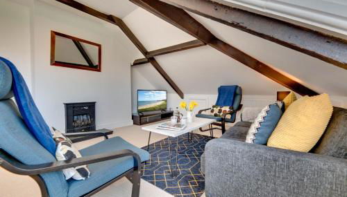 Percy Apartments - By Week2Week - Photo 5