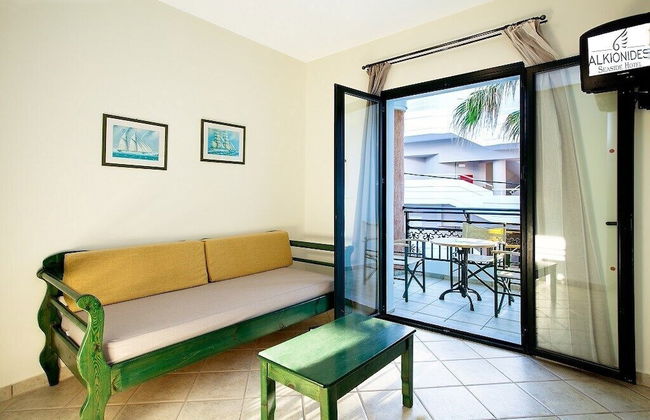 Alkionides Seaside Apartments - Foto 18