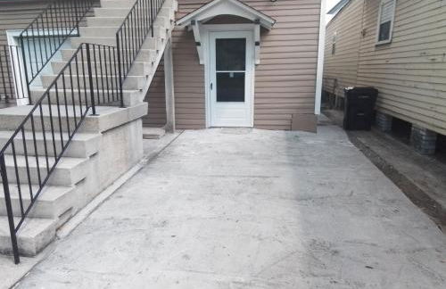 Cozy 2-bedroom unit in beautiful New Orleans with WiFi, AC - Foto 2