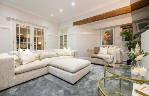 The GreyStoke Mansion With Private Grounds - Foto 6