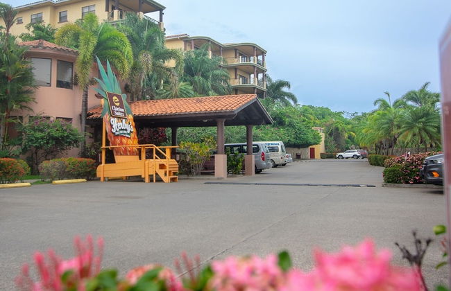 Pineapple Villa 442 2 Bedroom Condo by RedAwning - Foto 23