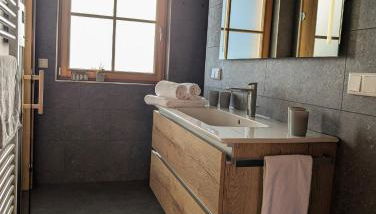 Gemütliche Chalets & Ferienhäuser mit Kamin und Sauna im bayrischen Wald - Foto 5