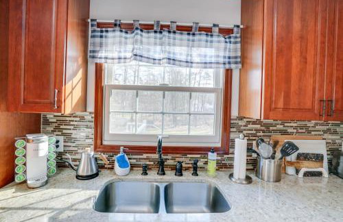 Woodstock Getaway with Hot Tub about 2 Mi to Dtwn! - Foto 13