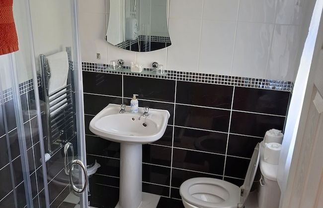 Stunning 1-bed Apartment Valentia Island - Photo 10