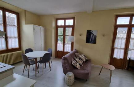 T2 avec terrasse vue Hautacam dans villa historique "Victoria" - Foto 4