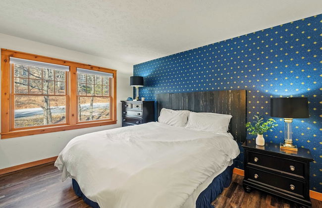 Mountain Escape With Game Room, Balcony & Stunning Views in the Poconos Christina - Foto 29