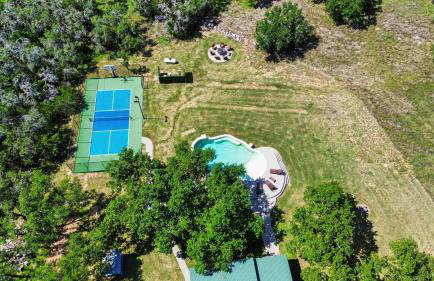 Oakridge Ranch: Pool + Hot-tub, Pickleball Court, Whiskey & Wine Room - Foto 123