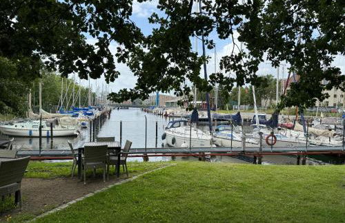 Direkt am Jachthafen xx free parking xx - Photo 30