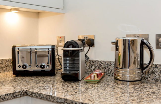 JOIVY Spacious 2 Bed Apt in Ideal City Centre Location - Foto 12