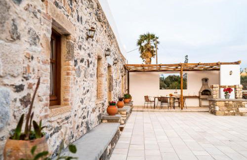 Paradisi Stone House - Photo 4