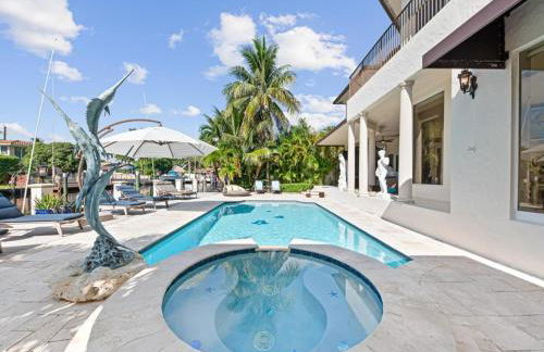 Near the Beach • Pool & Jacuzzi • Waterfront Villa - Foto 27