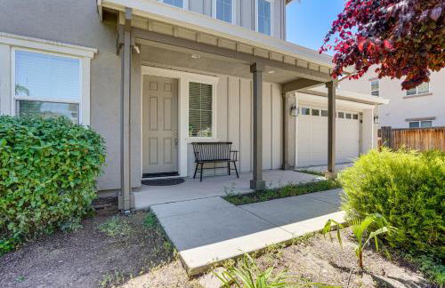 4 Mi to The Streets of Brentwood Home with Fire Pit - Foto 26