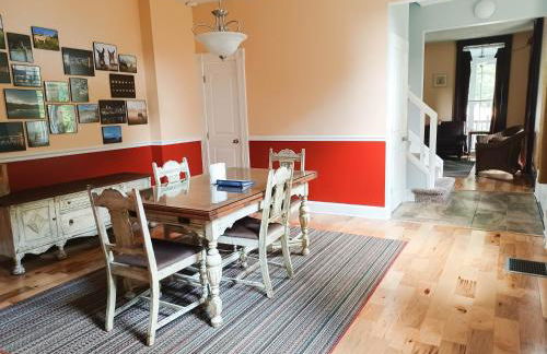 Huge 2 Bedroom House in the Heart of Northside! - Foto 13