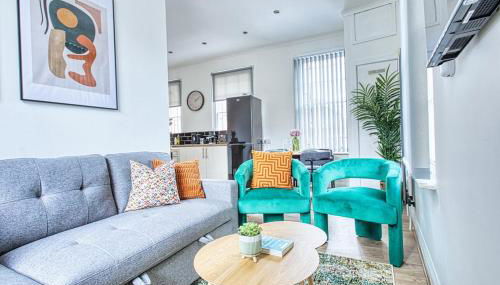 Central 2 beds APT with FREE parking, Sleeps 6 - Foto 5