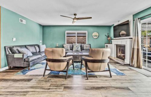 Stunning 4BR Laguna Hills Oasis with Private Pool - Foto 8