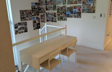 Unique, Spacious, Self-Built Eco Home with huge garden and movie room - Photo 2