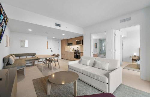 On 46th Floor! Amazing Views and Free Parking - Foto 11